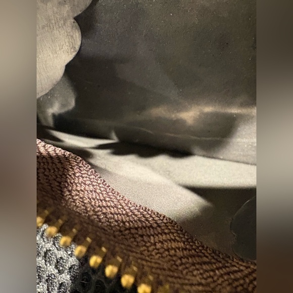 Classic Coach Signature Canvas Corner Zip Wristlet Brown/ Black - Picture 12 of 12